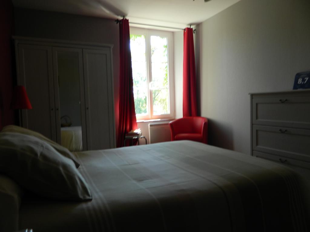 Chambre d’hôtes La Reserve Saint-Pierre-les-Bois Exterior foto